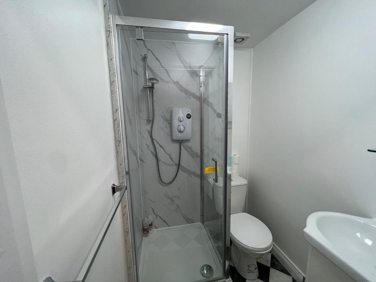 Comfy Apartments - Finchley Road London Bagian luar foto