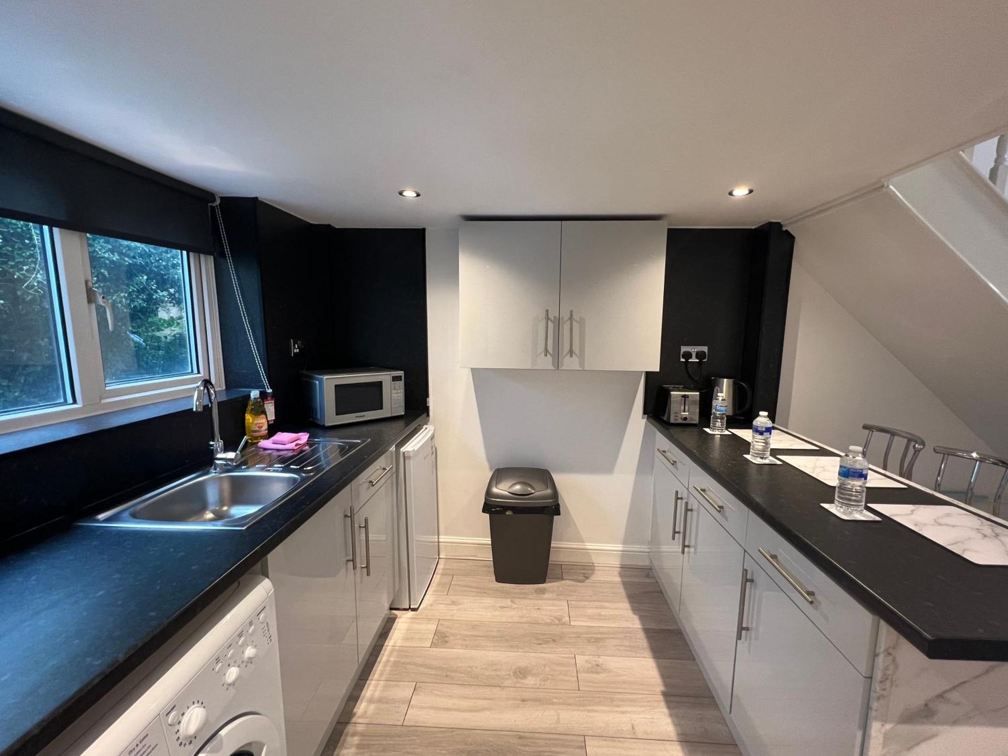 Comfy Apartments - Finchley Road London Bagian luar foto