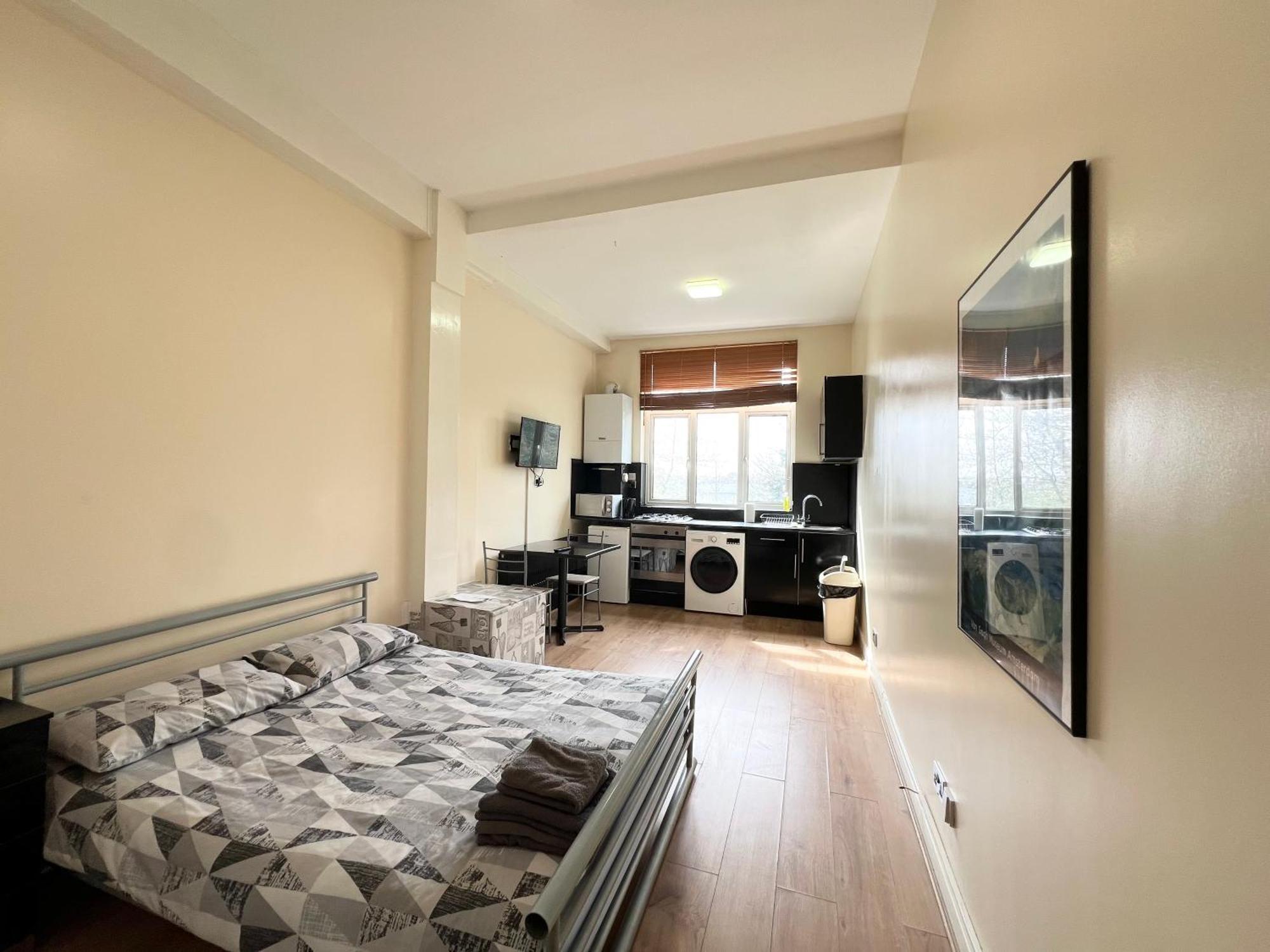 Comfy Apartments - Finchley Road London Bagian luar foto