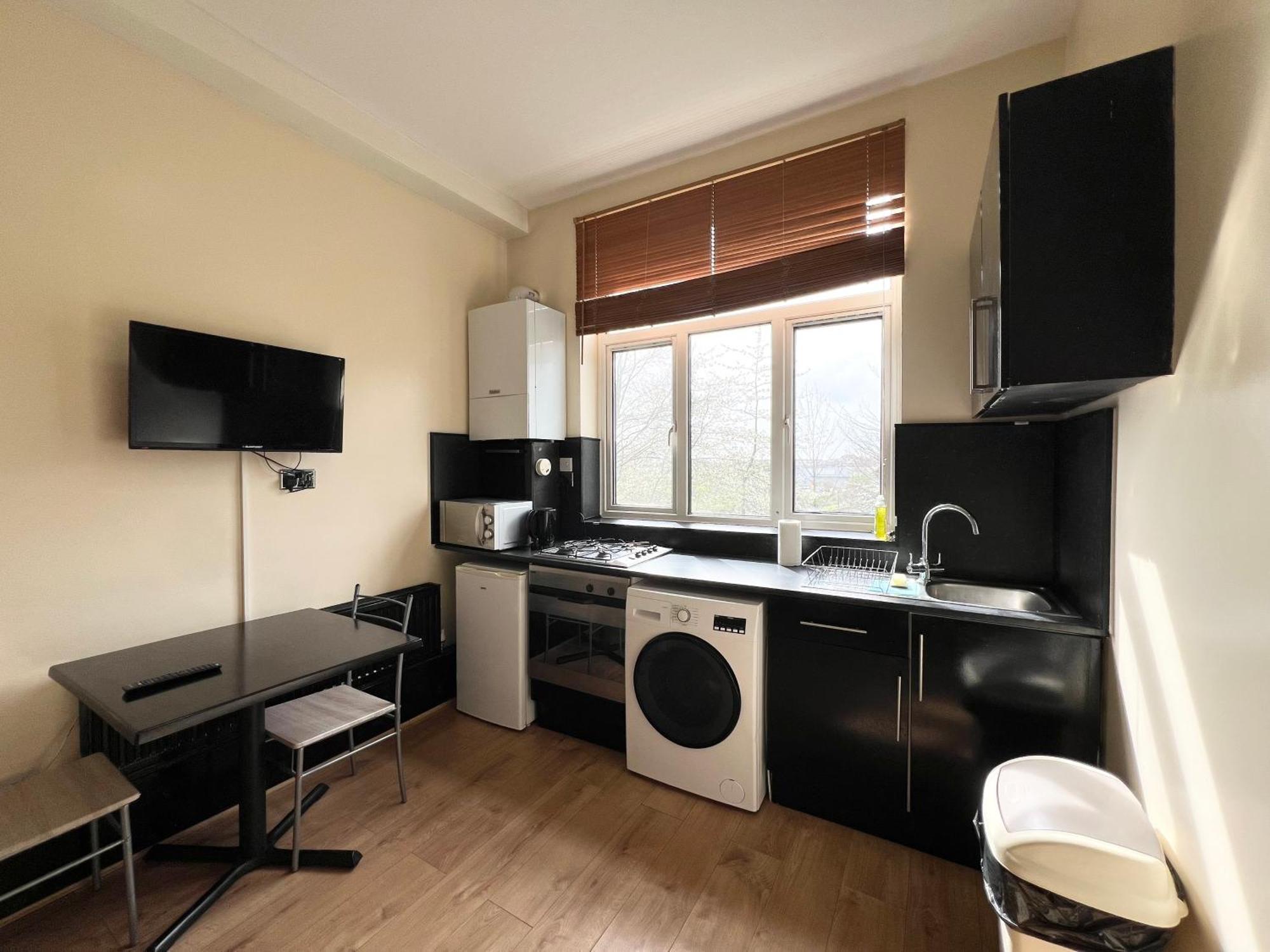 Comfy Apartments - Finchley Road London Bagian luar foto