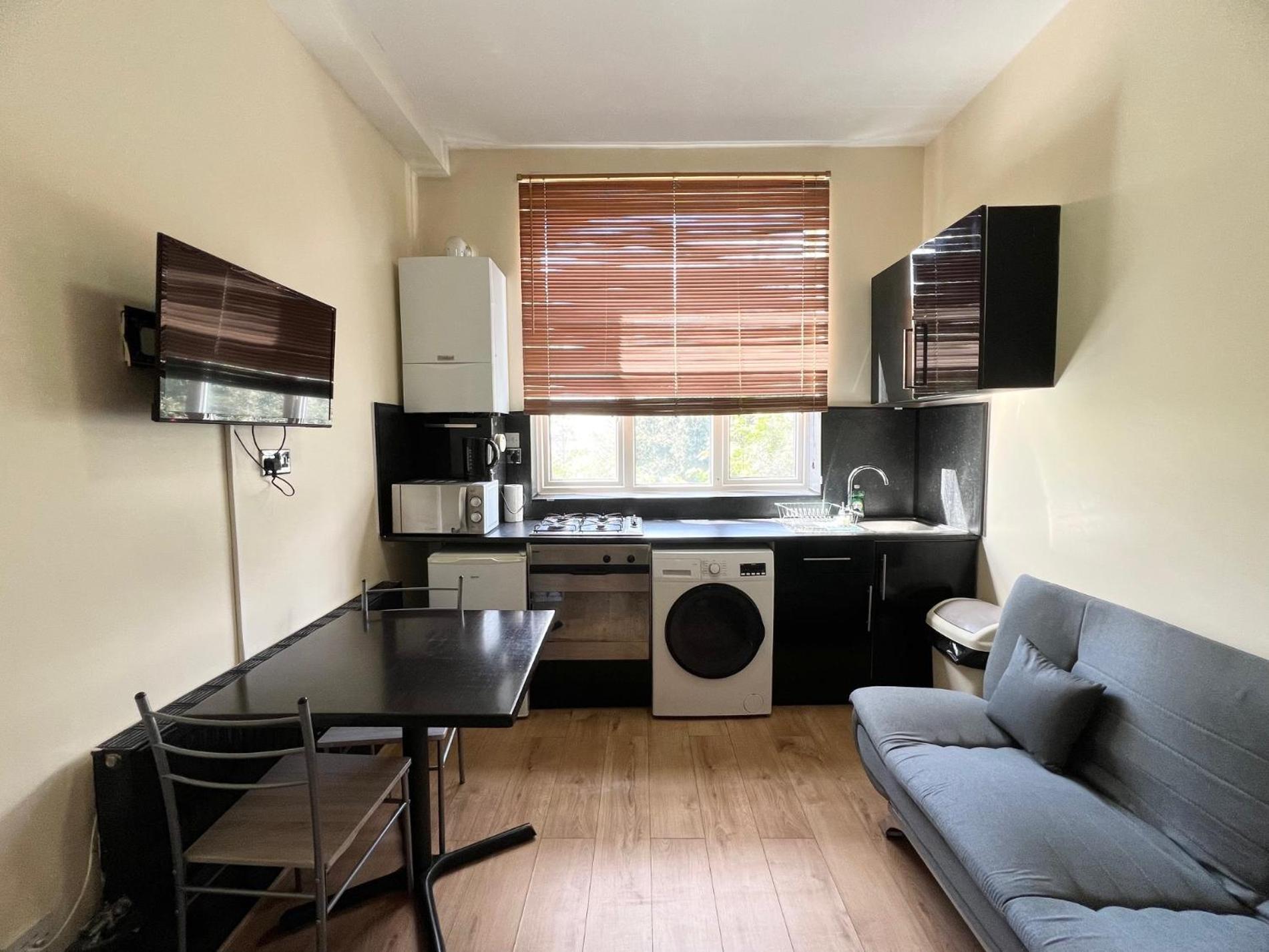 Comfy Apartments - Finchley Road London Bagian luar foto