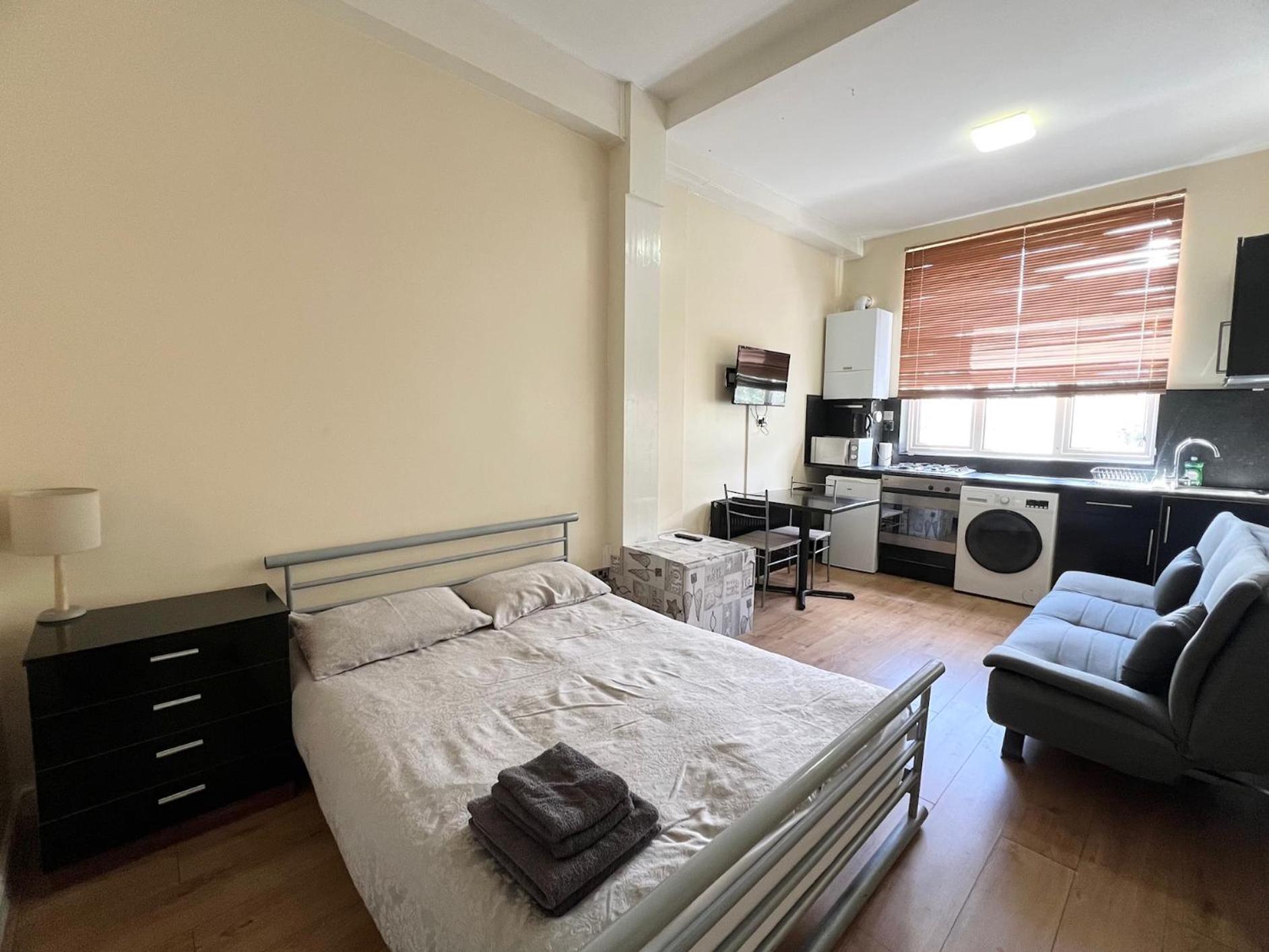 Comfy Apartments - Finchley Road London Bagian luar foto
