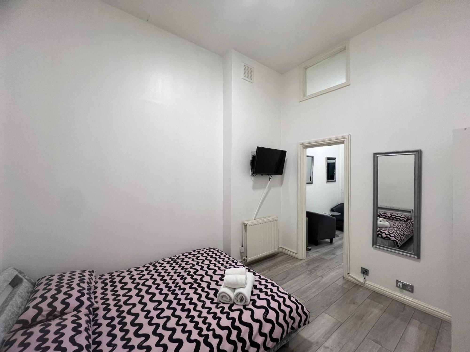 Comfy Apartments - Finchley Road London Bagian luar foto