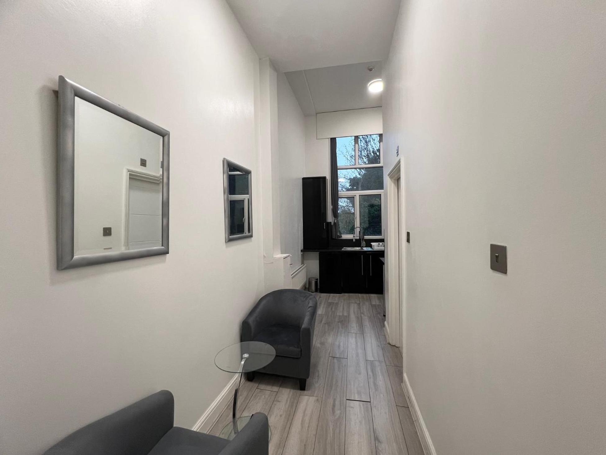 Comfy Apartments - Finchley Road London Bagian luar foto